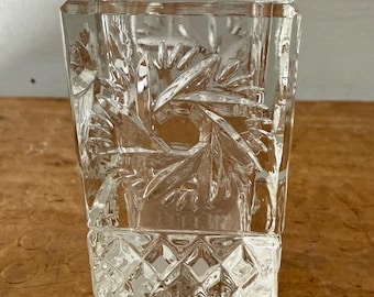 Vintage Boxed Webb Continental Hand Cut 24% Lead Crystal Vase