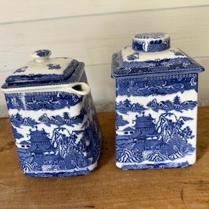 Blue Willow Tea Set: Vintage Ringtons Biscuit Jar & Teapot