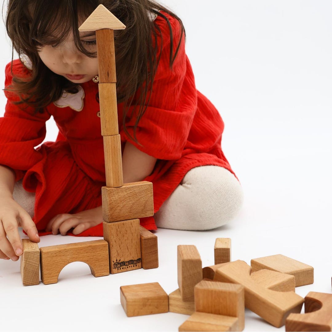 Natural Beech Wood Building Blocks – 30-piece Montessori Wooden ...