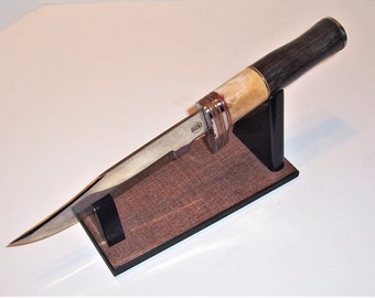 Large Fixed Blade Knife Display Stand - Dark Rough Sawn Mahogany Melamine Woodgrain Base / Gloss Black Uprights