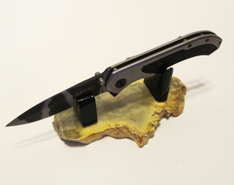 Pocket Knife / Small Fixed Blade Display Stand - Multi-Shade Petrified Coral Stone Base / Gloss Black Uprights