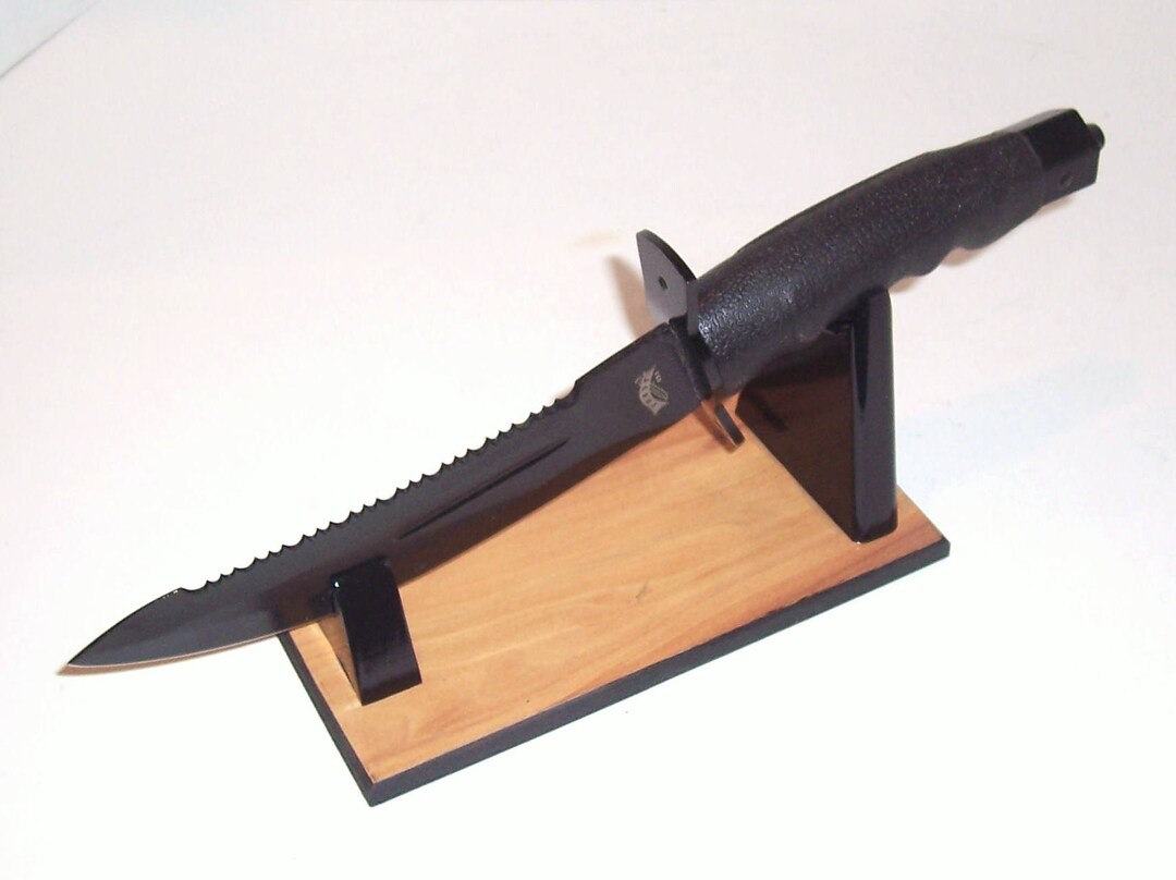 Large Fixed Blade Knife Display Stand Golden Pine Melamine Woodgrain Base / Gloss Black Uprights