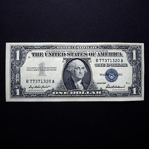 1957 Silver Certificate Blue Seal US Paper Note / Not Graded Not Certified / CRISP Clean Uncirculated Collectible Condition / US Paper Money