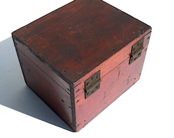Antique Vintage Wood Box / Storage Organization / Unusual Wood Box