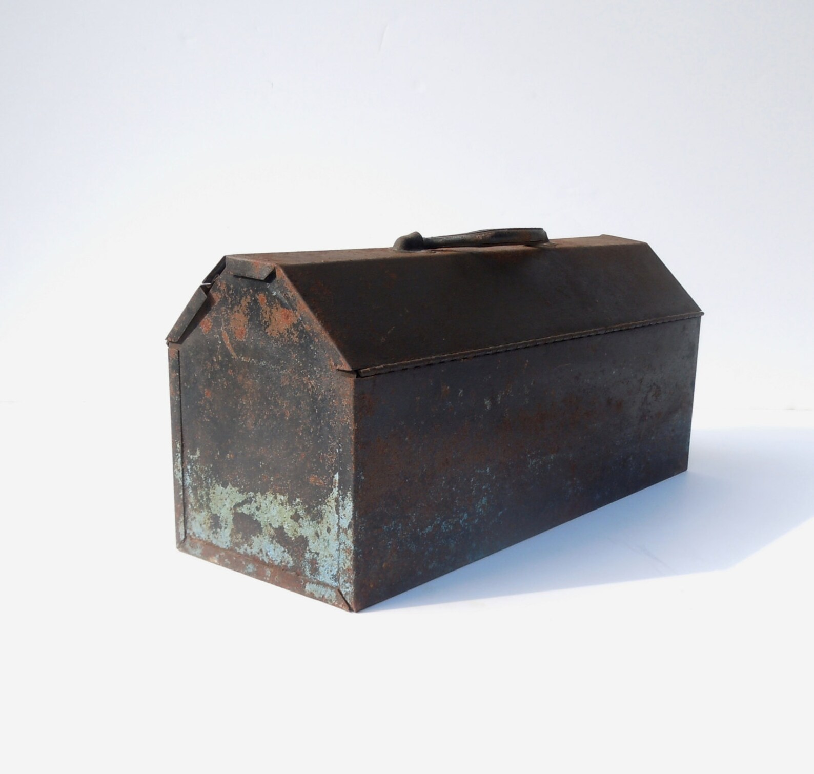 Vintage Metal Tool Box / Rusty Metal Tool Box / Storage Etsy