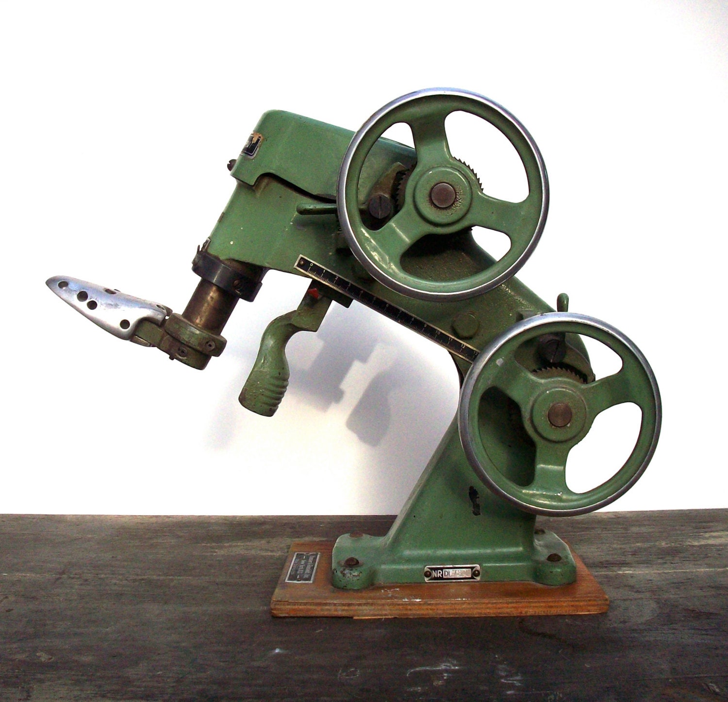 Vintage Industrial Machine Age Shoe Stretching Tool / Etsy