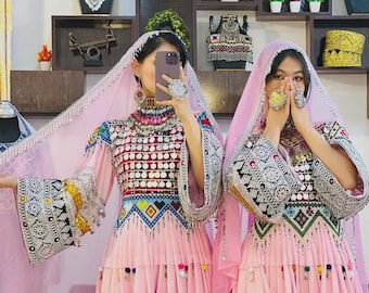 Elegant Afghan Pink Dress – Traditional Kuchi Embroidery, Mirror Work and Coins – Cultural Party & Wedding Outfit
