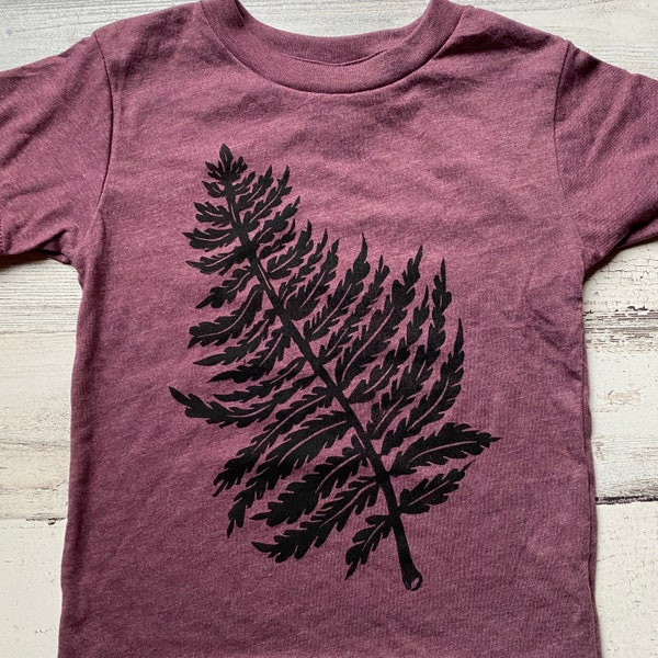 Fern Shirt for Adults, Womens Fern Shirt, Botanical Shirt, Mens Nature Shirt, Pacific Northwest Shirt, Plant Shirt, Outdoors, PNW, Lady Fern