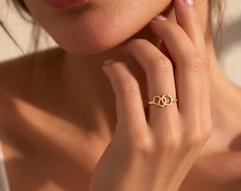 Two Initial Heart Ring, Custom Double Letter Ring, Dainty Gold Couple Monogram Band, Personalized Promise Jewelry, Anniversary Gift for Her
