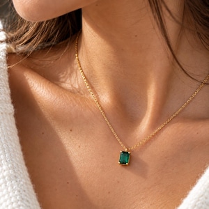 Emerald Cut Birthstone Pendant Necklace, Dainty Rectangle Solitaire Pendant, Personalized Birth Month Necklace,Christmas Birthstone Necklace