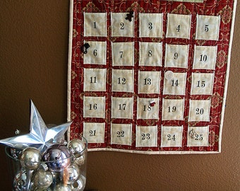 Christmas - Custom Quilted Advent Calendar, perfect for the HOLIDAYS - FREE shipping