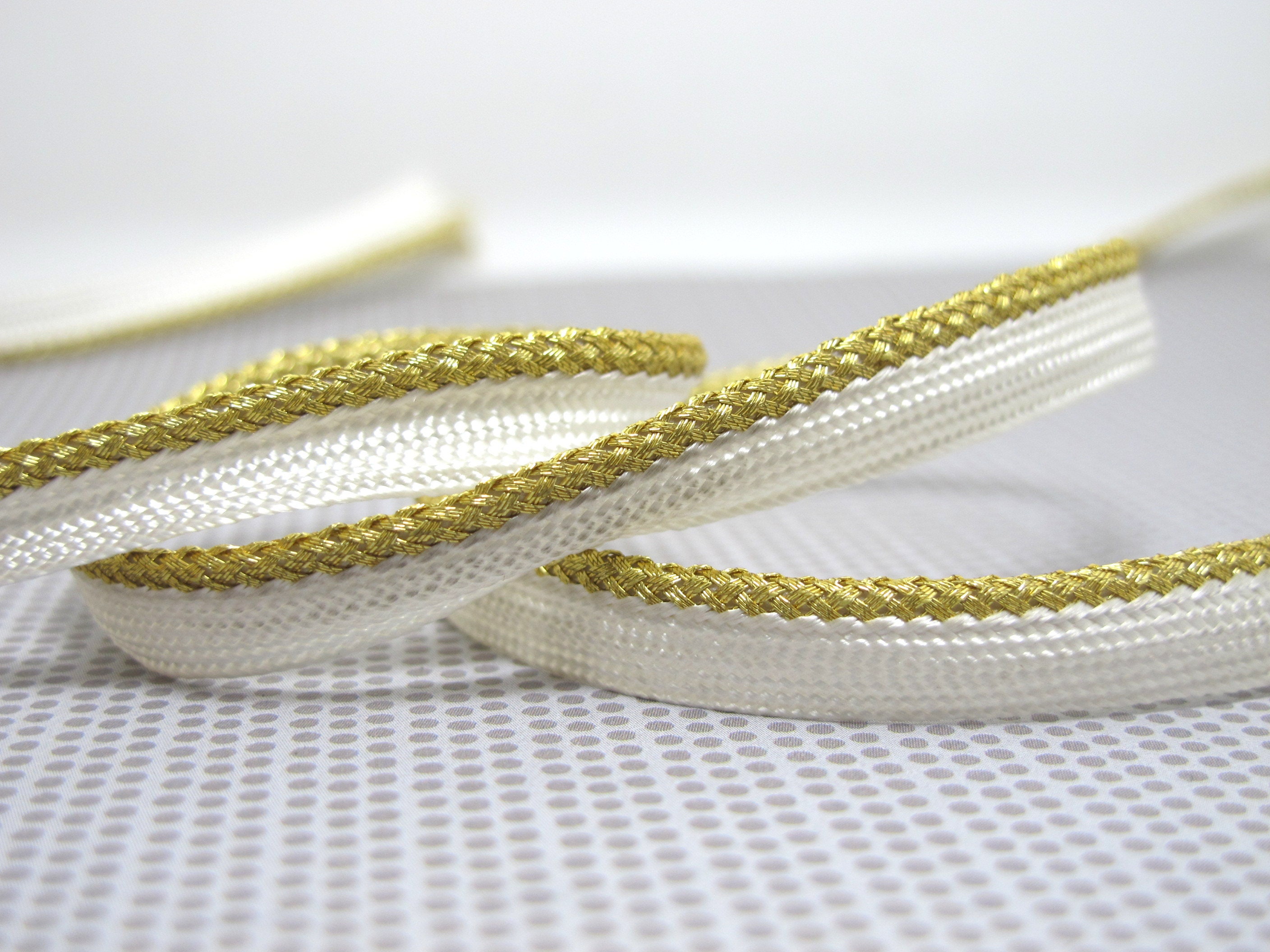  Mandala Crafts Twisted Lip Cord Trim by The Yard - Gold Lip  Cording for Sewing Pillows Upholstery Trim Edge Sewing Piping Cord