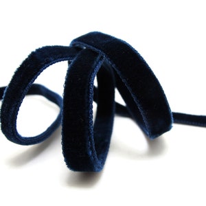 6 / 9 / 22 / 36 mm // Cinta de terciopelo de doble cara // Terciopelo de nylon hecho en Suiza cortado a medida - Azul marino