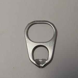 Aluminum Ovul Shape Soda Pop Cans Tabs, 100 Cleaned Soda Can Tabs Ready for Crafting