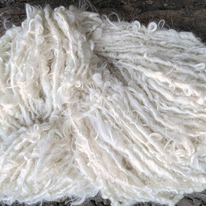 Handspun alpaca art yarn corespun locks Mia natural white soft wispy Suri garden party fibers 90yds 4oz free ship dm me for more than listed