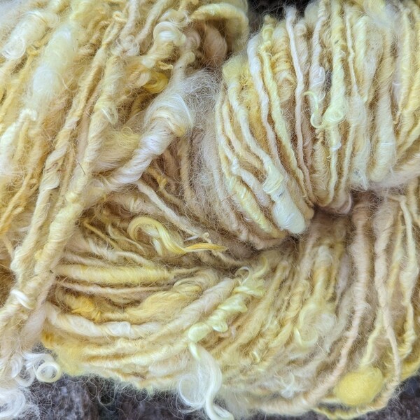 Onoin skin dyed handspun 90yd ea kid mohair and wool locks very soft mellow golden yellows Garden Party Fibers free ship natural dye