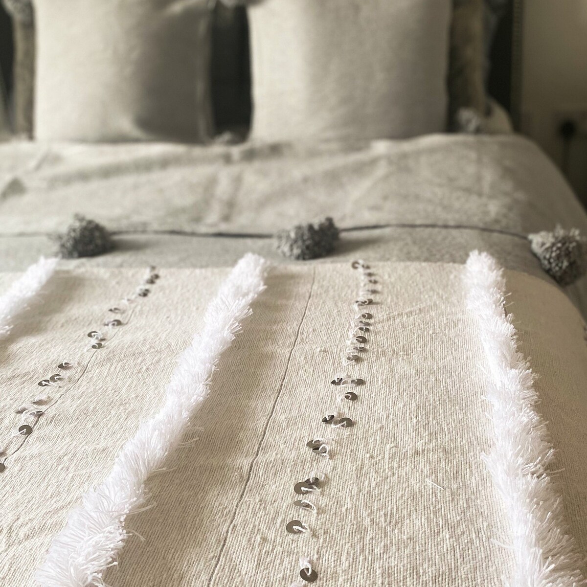 Gifts, Moroccan White Handira Bed Blanket With Sequins, Handira Wedding Bed Cover, Bed Spread, Wedding Gift, Moroccan Throw,,xmas Gift - Etsy
