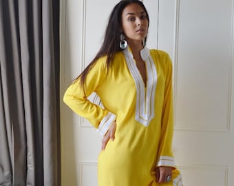 Robe de printemps jaune caftan caftan- , vêtements de ville, vêtements de villégiature, mariage, cadeau, couverture de plage, robe de soirée, robe de printemps, robe d'été