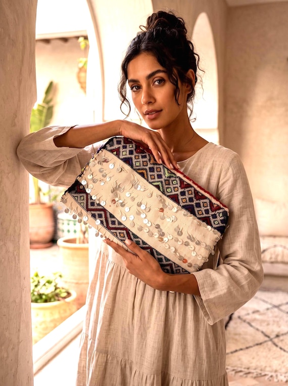Home warming gift, Seasonal Gift Ideas, Moroccan boho white Hand Clutch Berber style-bag,purse, holiday gifts, gifts for her,birthday gift
