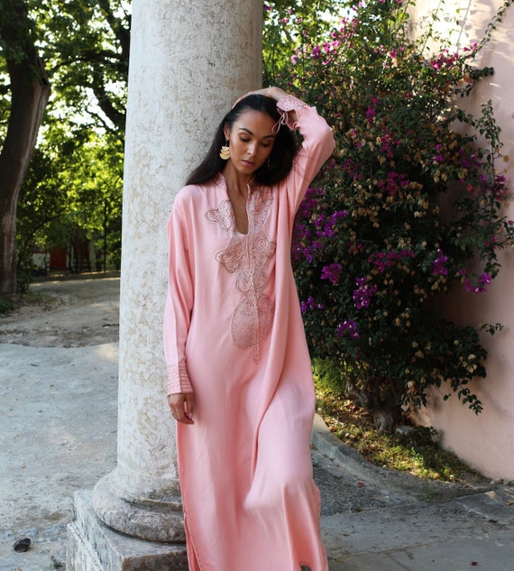 Gift for mom,Dress Champagne Pink Aisha Marrakech Bohochic Kaftan Caftan, Embroidered kaftan,Embroidered Dress,Spring dress, ramadan gift