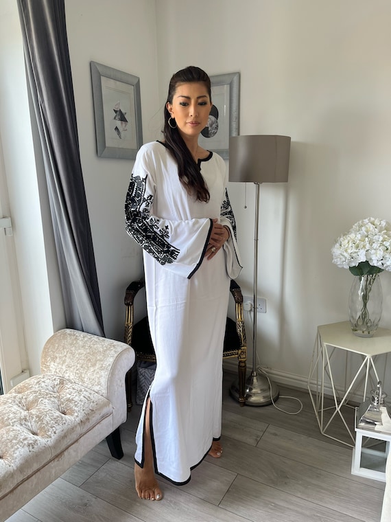 Summer White Floral Marrakech Bohochic Kaftan Caftan,  Dress, Embroidered kaftan, Embroidered Dress, Resort kaftan,home dress, Gifts,holiday