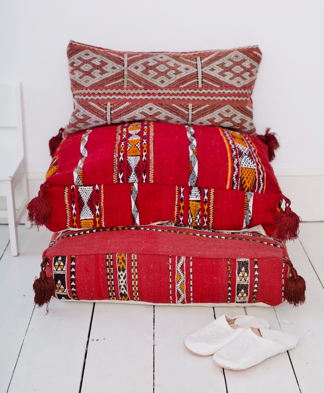 moroccan style floor pillows