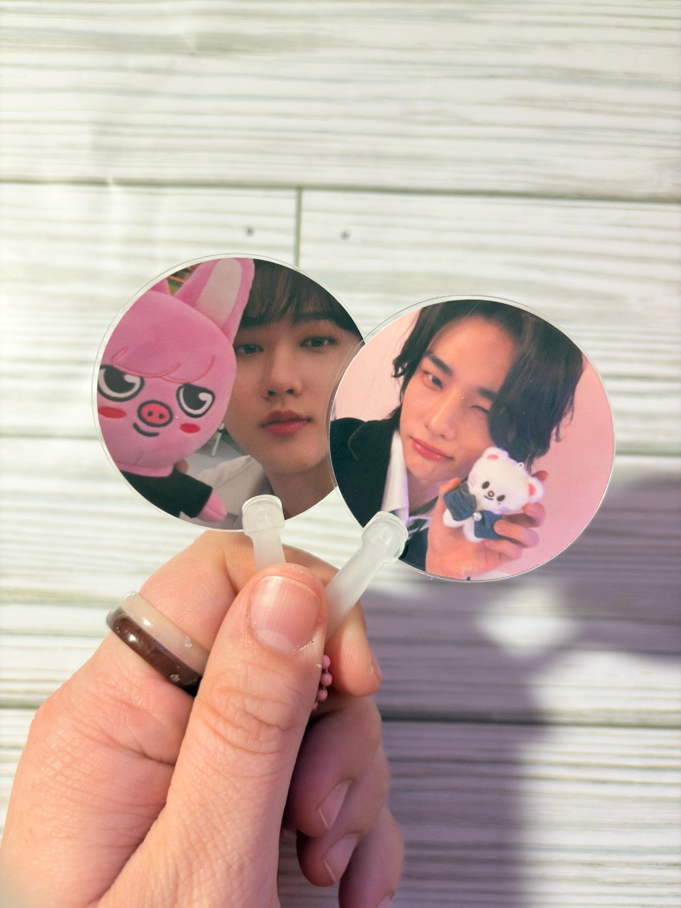 K-pop Stray Kids SKZOO Mini Fan Picket Keychain - Etsy