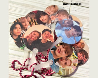 K-Pop Stray Kids SKZ DUO Mini Fan Picket Keychain