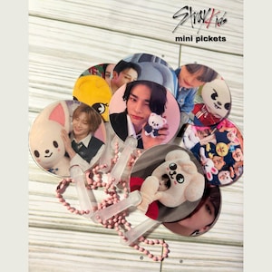 K-Pop Stray Kids SKZOO Mini Fan Picket Keychain