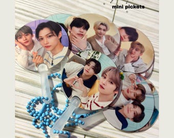 K-Pop Stray Kids 2 KIDS ROOM Mini Fan Picket Keychain