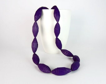 Violet: Statement Necklace FILA with Beads of Corrugated Cardboard