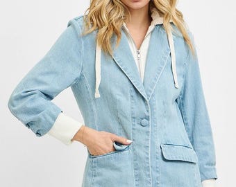 Chaqueta tipo blazer de un botón con capucha de RISEN