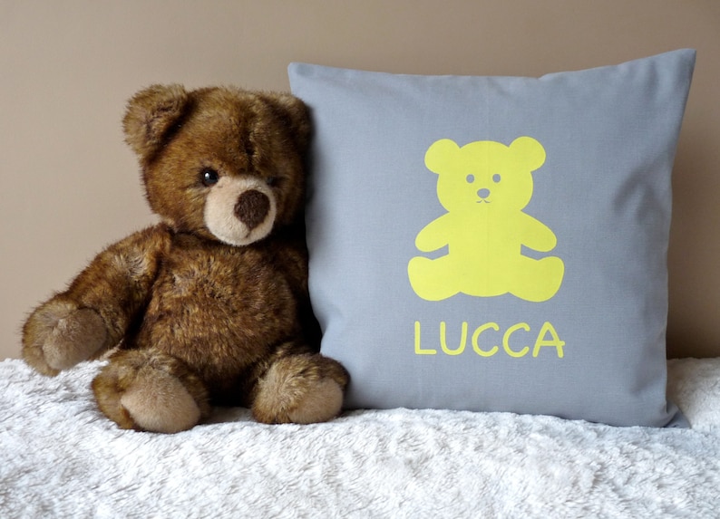 Personalized Unisex Baby Pillow Modern New Born Cushion Modern 16 x 16 Baby Pillow Teddybear Pillow Baby Boy or Girl Pillow 画像 1