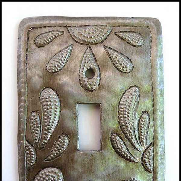 METAL SWITCHPLATE COVER, Light Switchplate, Metal Switch Plate, Light Switch, Metal Home Decor, Haitian Art, Recycled Steel Drum, Hs-103
