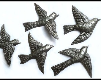 METAL WALL ART, Birds, Home Decor, Bird Wall Hanging, 5 Birds, Garden Decor, Metal Wall Decor, Outdoor Metal Wall Art, Haitian Art . B-5-R