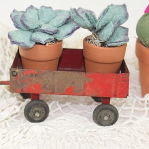 Small Red Wagon, Vintage Red Wagon