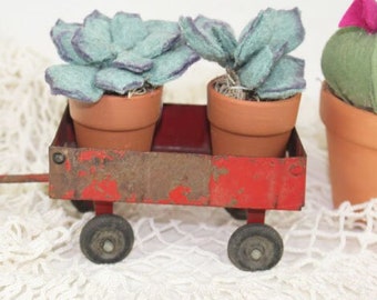 Small Red Wagon, Vintage Red Wagon