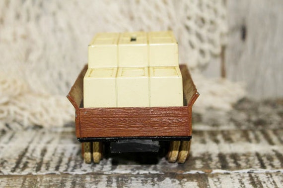 Truck Bank, Vintage Replica MACK 1926 Bulldog JC Penney's Co Bank