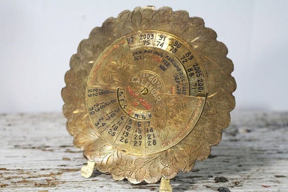 Brass Calendar, 40 Year Calendar, Vintage Round Brass Desk Brass Calendar, 40 Year Calendar, Vintage Round Brass Desk