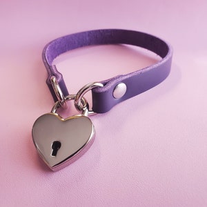 Locking Submissive Collar in Nickel