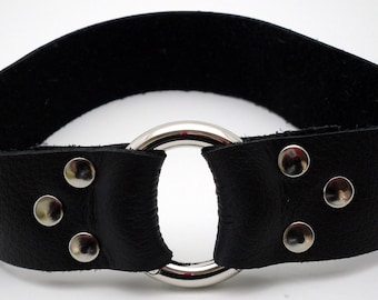 Hidden Latch Submissive Collar Customized to your size - Free US Shipping