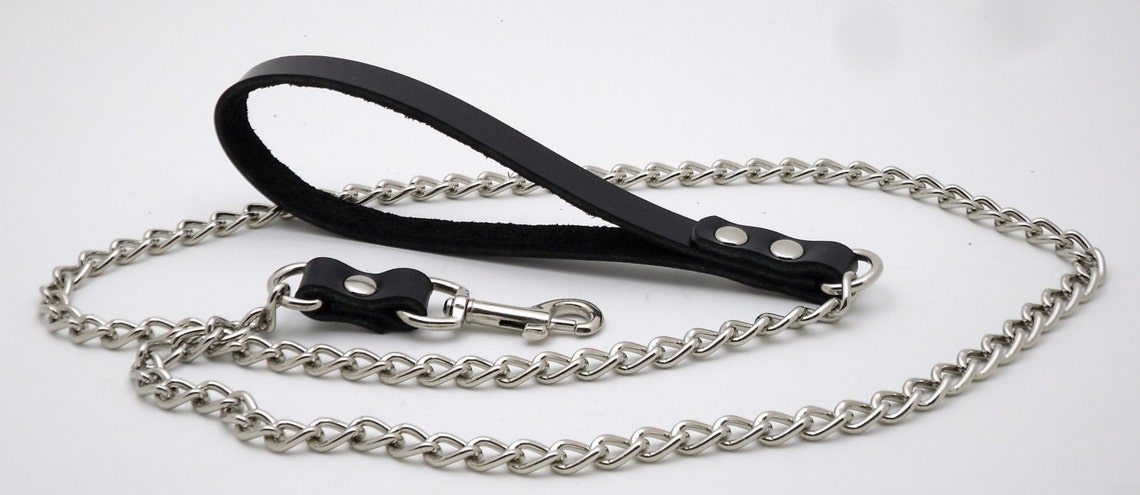 Chain Leash in Black main image 1