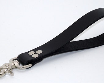 Leather leash - Short black leather with nickel snap - Free US Shipping