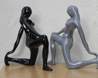 Jaru Black Grey Nude Female Sculptures 1980