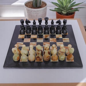 Handmade Marble Chess Set, Marble Chess Board Set, Black & Onyx Green, Elegant Gift for Birthday