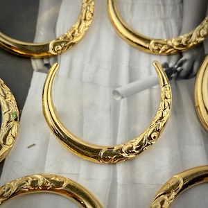 Vintage gold plated ornate patterned crescent moon pieces (2 pcs)