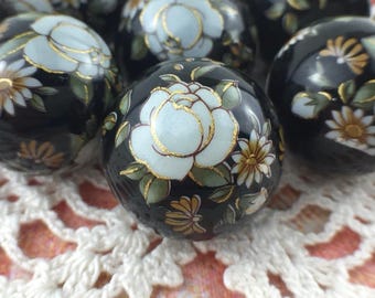 Opaque Black Japanese Tensha Beads with a White Rose / Daisy Design and Gold Detailing - 22mm - 1 Bead