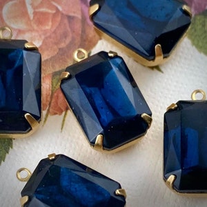 Vintage Montana Blue Rectangle Rhinestone Pendants / Charms - 20mm - 2 Pieces