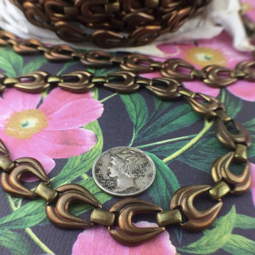 Vintage Raw Brass Horseshoe Book Chain Stamped Lightweight Links ...