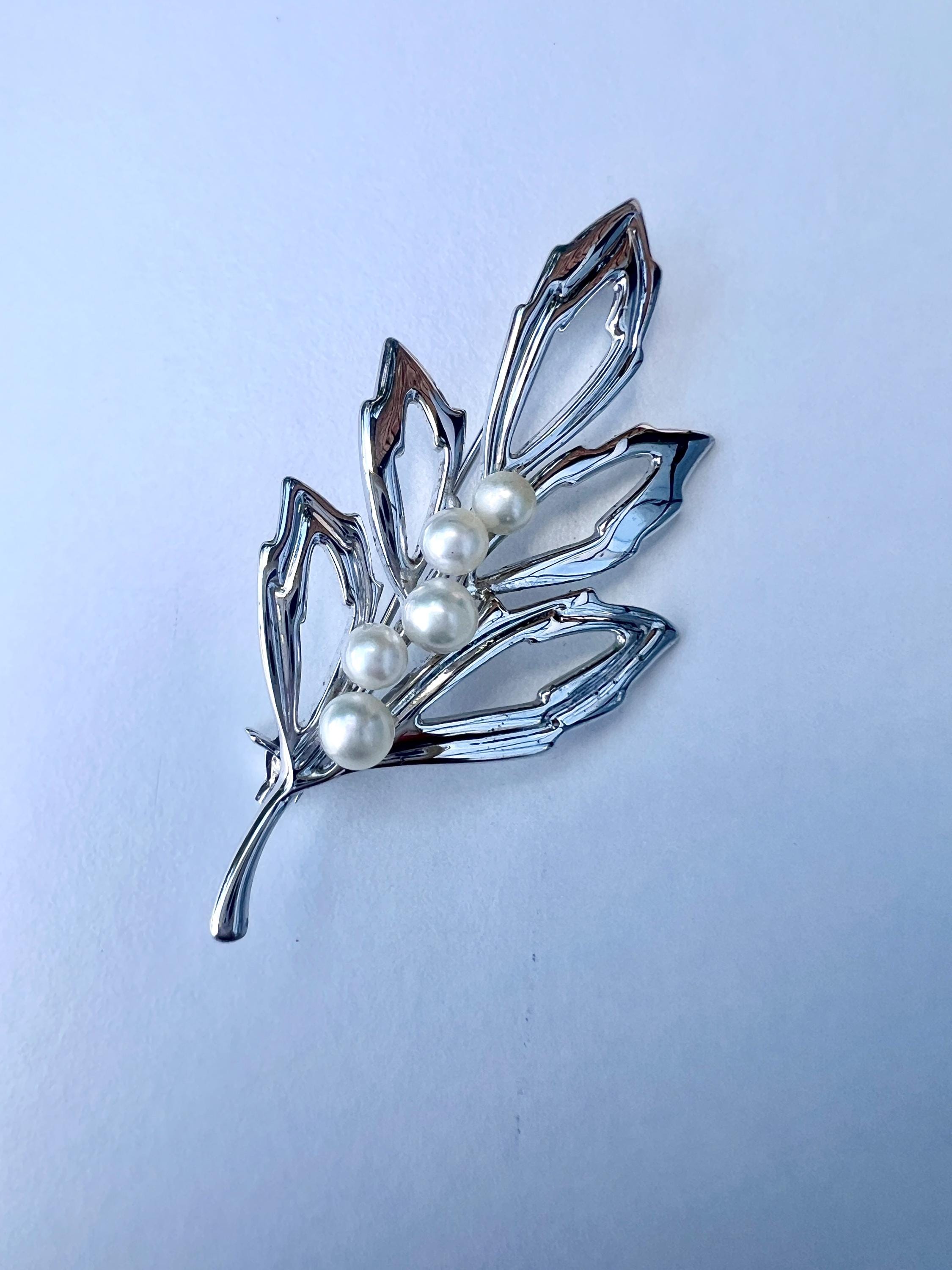 MIKIMOTO ヴィンテージ ブローチ Mikimoto brooch - Etsy 日本